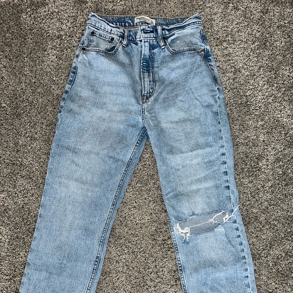 Abercrombie ankle straight leg Jean